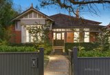 https://images.listonce.com.au/custom/160x/listings/49-chaucer-crescent-canterbury-vic-3126/077/01322077_img_01.jpg?_tbY9iZx34c