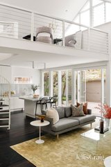 https://images.listonce.com.au/custom/160x/listings/49-dinsdale-street-albert-park-vic-3206/169/01797169_img_07.jpg?L0PFNMCZmvk