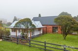 https://images.listonce.com.au/custom/160x/listings/49-eldon-street-glenlyon-vic-3461/657/01921657_img_02.jpg?VnCTnCNySz4
