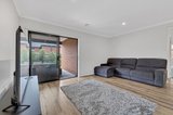 https://images.listonce.com.au/custom/160x/listings/49-element-circuit-armstrong-creek-vic-3217/574/01698574_img_06.jpg?JVGOCMestX8