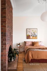 https://images.listonce.com.au/custom/160x/listings/49-gladstone-avenue-northcote-vic-3070/692/01540692_img_04.jpg?FpgZmnoYBuE