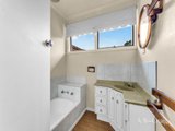 https://images.listonce.com.au/custom/160x/listings/49-grenfell-road-mount-waverley-vic-3149/843/01921843_img_01.jpg?1KesUzQw7Hw