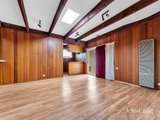 https://images.listonce.com.au/custom/160x/listings/49-grenfell-road-mount-waverley-vic-3149/843/01921843_img_05.jpg?qRwyWd9AKGU