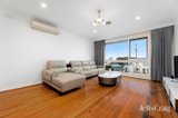 https://images.listonce.com.au/custom/160x/listings/49-hampshire-road-glen-waverley-vic-3150/317/01981317_img_02.jpg?opHxwPOZszc