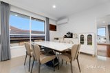 https://images.listonce.com.au/custom/160x/listings/49-hampshire-road-glen-waverley-vic-3150/317/01981317_img_04.jpg?0S4O7couoeQ