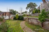 https://images.listonce.com.au/custom/160x/listings/49-heacham-road-eltham-north-vic-3095/279/01637279_img_08.jpg?AuxDmkmCNJs