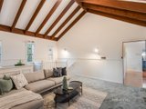 https://images.listonce.com.au/custom/160x/listings/49-heads-road-donvale-vic-3111/424/01702424_img_19.jpg?fAdNvKqPMeg
