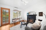 https://images.listonce.com.au/custom/160x/listings/49-hepburn-road-daylesford-vic-3460/271/01556271_img_05.jpg?NjuVfi56NfA