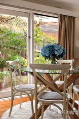 https://images.listonce.com.au/custom/160x/listings/49-hume-street-greensborough-vic-3088/974/01935974_img_06.jpg?SctigPvQkos