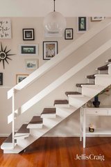 https://images.listonce.com.au/custom/160x/listings/49-hume-street-greensborough-vic-3088/974/01935974_img_08.jpg?N2NoGpMYUtQ