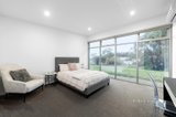 https://images.listonce.com.au/custom/160x/listings/49-hyne-street-lilydale-vic-3140/632/01363632_img_15.jpg?65juW_nB0FQ