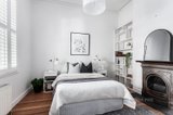 https://images.listonce.com.au/custom/160x/listings/49-iffla-street-south-melbourne-vic-3205/190/01191190_img_09.jpg?ngmOZ7hbKhE