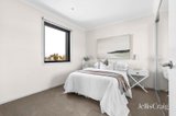 https://images.listonce.com.au/custom/160x/listings/49-kilgour-street-geelong-vic-3220/584/01904584_img_09.jpg?-kOStSnHXz8