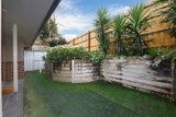 https://images.listonce.com.au/custom/160x/listings/49-la-frank-street-burwood-vic-3125/127/01767127_img_01.jpg?-F-WxSQbP7o