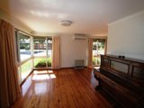 https://images.listonce.com.au/custom/160x/listings/49-lake-street-wendouree-vic-3355/966/01575966_img_02.jpg?3CKNBsHjp3c