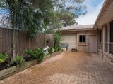 https://images.listonce.com.au/custom/160x/listings/49-margaret-street-kilsyth-vic-3137/568/01524568_img_15.jpg?Se0tGrahGaI