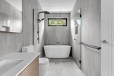 https://images.listonce.com.au/custom/160x/listings/49-margot-avenue-doncaster-vic-3108/601/01916601_img_03.jpg?wJht31Lsf0E