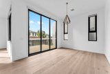 https://images.listonce.com.au/custom/160x/listings/49-margot-avenue-doncaster-vic-3108/601/01916601_img_10.jpg?EqvxGl46s9M