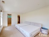 https://images.listonce.com.au/custom/160x/listings/49-metung-street-balwyn-vic-3103/768/01949768_img_14.jpg?3SeGuJarN6g