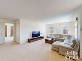 https://images.listonce.com.au/custom/160x/listings/49-metung-street-balwyn-vic-3103/768/01949768_img_18.jpg?P6xD1NVcVyY