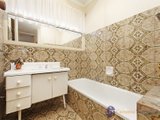 https://images.listonce.com.au/custom/160x/listings/49-noordenne-avenue-seaholme-vic-3018/306/01202306_img_06.jpg?DQQiOamCLj4