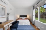 https://images.listonce.com.au/custom/160x/listings/49-north-road-newport-vic-3015/392/01975392_img_08.jpg?YietD3011dM