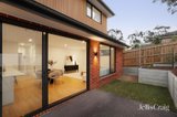 https://images.listonce.com.au/custom/160x/listings/49-reichelt-avenue-montmorency-vic-3094/428/01976428_img_16.jpg?1gn_aMNRlMs