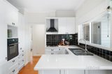 https://images.listonce.com.au/custom/160x/listings/49-robinson-grove-bulleen-vic-3105/961/01168961_img_04.jpg?wpxdXR3jNsU
