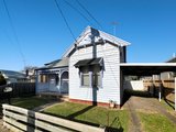 https://images.listonce.com.au/custom/160x/listings/49-sharp-street-newtown-vic-3220/254/01647254_img_09.jpg?PYdgIOXzzaU