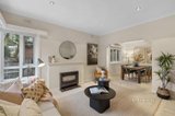 https://images.listonce.com.au/custom/160x/listings/49-south-avenue-bentleigh-vic-3204/163/01548163_img_02.jpg?XsGnHM6f_pM