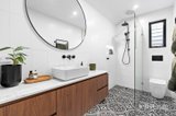 https://images.listonce.com.au/custom/160x/listings/49-spring-street-east-port-melbourne-vic-3207/944/01910944_img_10.jpg?26VKgA4OWYk
