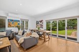 https://images.listonce.com.au/custom/160x/listings/49-stanbridge-street-daylesford-vic-3460/533/01611533_img_03.jpg?ET0UCgerI1E