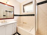 https://images.listonce.com.au/custom/160x/listings/49-tyne-street-box-hill-north-vic-3129/100/01684100_img_06.jpg?kelOkpe9XQM