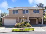 https://images.listonce.com.au/custom/160x/listings/49-vanbrook-street-forest-hill-vic-3131/608/01743608_img_01.jpg?6CzlW5lO_B0