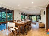 https://images.listonce.com.au/custom/160x/listings/49-walnut-drive-kilsyth-vic-3137/647/01524647_img_03.jpg?vdv7ZpsyHCc