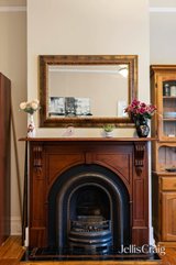 https://images.listonce.com.au/custom/160x/listings/49-warrandyte-road-ringwood-vic-3134/467/01954467_img_06.jpg?TffairG3CEk