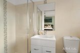 https://images.listonce.com.au/custom/160x/listings/49-wycliffe-crescent-eltham-vic-3095/463/01815463_img_09.jpg?ZAhQsD-YJfI