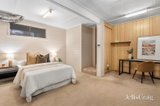 https://images.listonce.com.au/custom/160x/listings/49-wycliffe-crescent-eltham-vic-3095/463/01815463_img_12.jpg?vo_IlFZY_9g