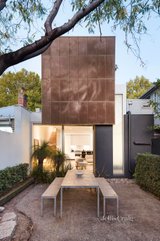 https://images.listonce.com.au/custom/160x/listings/493-george-street-fitzroy-vic-3065/828/01680828_img_20.jpg?1uzv7xmOH6o