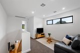 https://images.listonce.com.au/custom/160x/listings/49a-apex-avenue-hampton-east-vic-3188/398/01356398_img_08.jpg?6RtE_bjCTlk