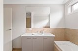 https://images.listonce.com.au/custom/160x/listings/49a-blackburn-road-mooroolbark-vic-3138/059/01703059_img_16.jpg?ZiF1aLndiWs