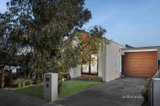 https://images.listonce.com.au/custom/160x/listings/49a-graham-street-newport-vic-3015/861/01589861_img_01.jpg?TZcfE-2E1-4