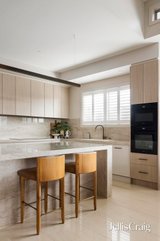 https://images.listonce.com.au/custom/160x/listings/49a-the-strand-williamstown-vic-3016/410/01768410_img_24.jpg?CvdtN-OEsMw