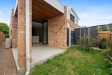 https://images.listonce.com.au/custom/160x/listings/49b-hotham-street-preston-vic-3072/022/01844022_img_06.jpg?lpcrpv0kEWw