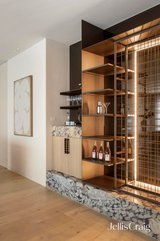 https://images.listonce.com.au/custom/160x/listings/49b-tibrockney-street-highett-vic-3190/050/01985050_img_11.jpg?x9GWFOEqRck