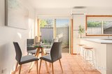 https://images.listonce.com.au/custom/160x/listings/4a-cross-road-chelsea-vic-3196/822/01948822_img_06.jpg?816B_j-Qgo8