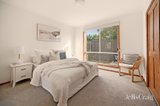https://images.listonce.com.au/custom/160x/listings/4a-cross-road-chelsea-vic-3196/822/01948822_img_08.jpg?bdV-FwCqn48