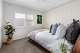 https://images.listonce.com.au/custom/160x/listings/4a-highfield-grove-kew-vic-3101/012/01276012_img_09.jpg?T6h3ltVK7T0