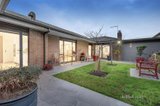 https://images.listonce.com.au/custom/160x/listings/4a-highfield-grove-kew-vic-3101/012/01276012_img_12.jpg?Dx5AQIxcoes