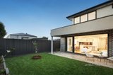 https://images.listonce.com.au/custom/160x/listings/4a-ian-grove-mount-waverley-vic-3149/925/01597925_img_12.jpg?b5GX_bDJ9hY